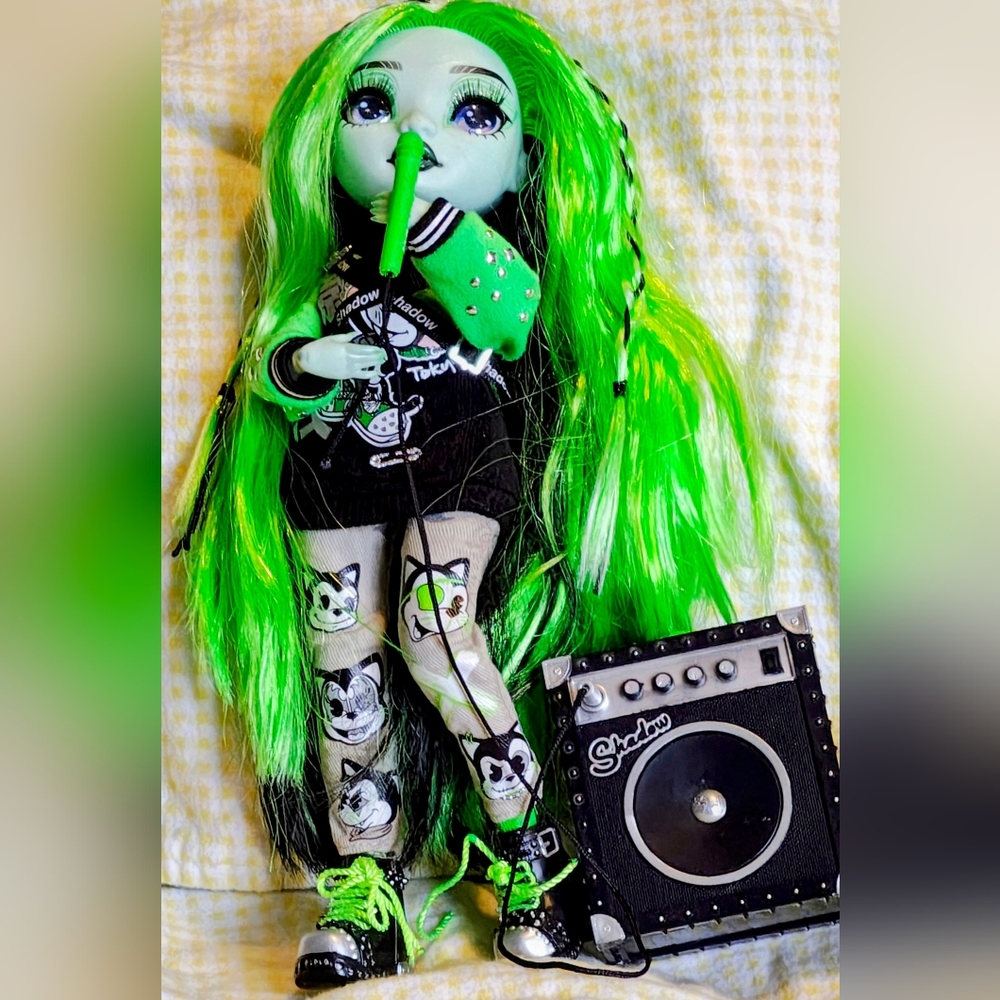 Rainbow Shadow High Neon Vision Harley Limestone Doll With Microphone & Speaker